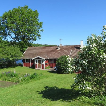 Holiday Home Fagelkaerr Sjoestugan By Interhome Gränna Екстериор снимка